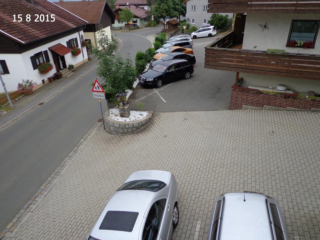 Gasthof - Pension Schamberger Neukirchen beim Heiligen Blut Exterior foto